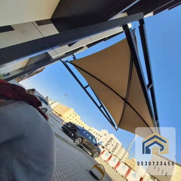 مظلات سيارات