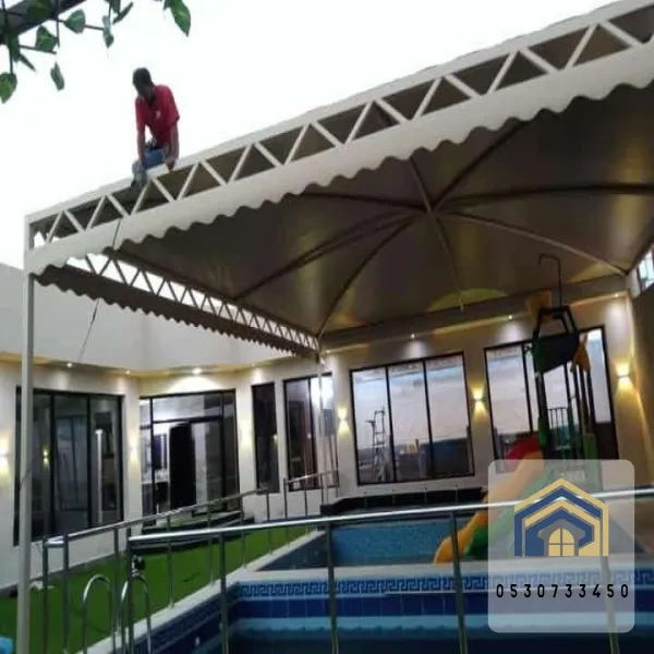 مظلات مسابح