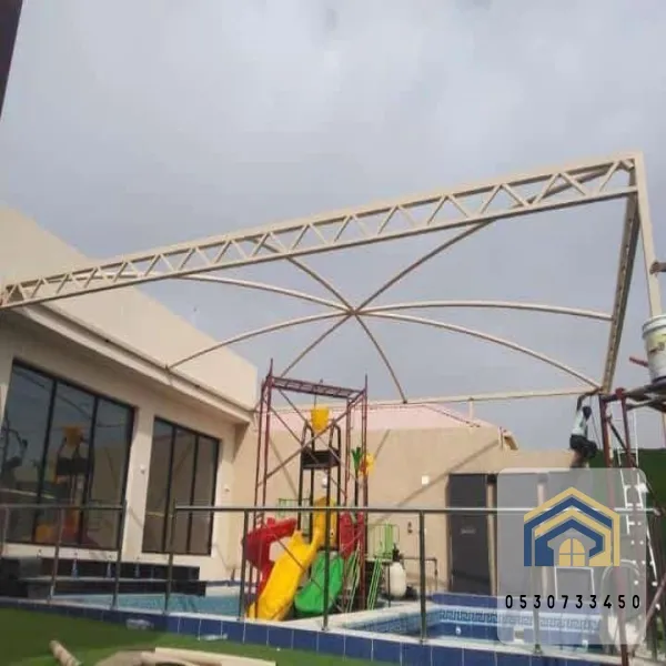 مظلات مسابح